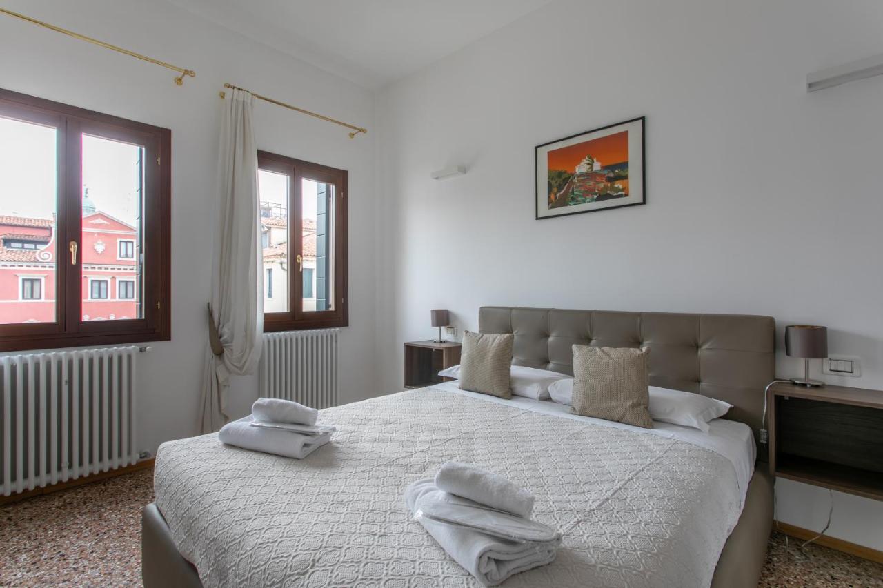 Apartamento Residenza Pomponi Deluxe Venecia Exterior foto
