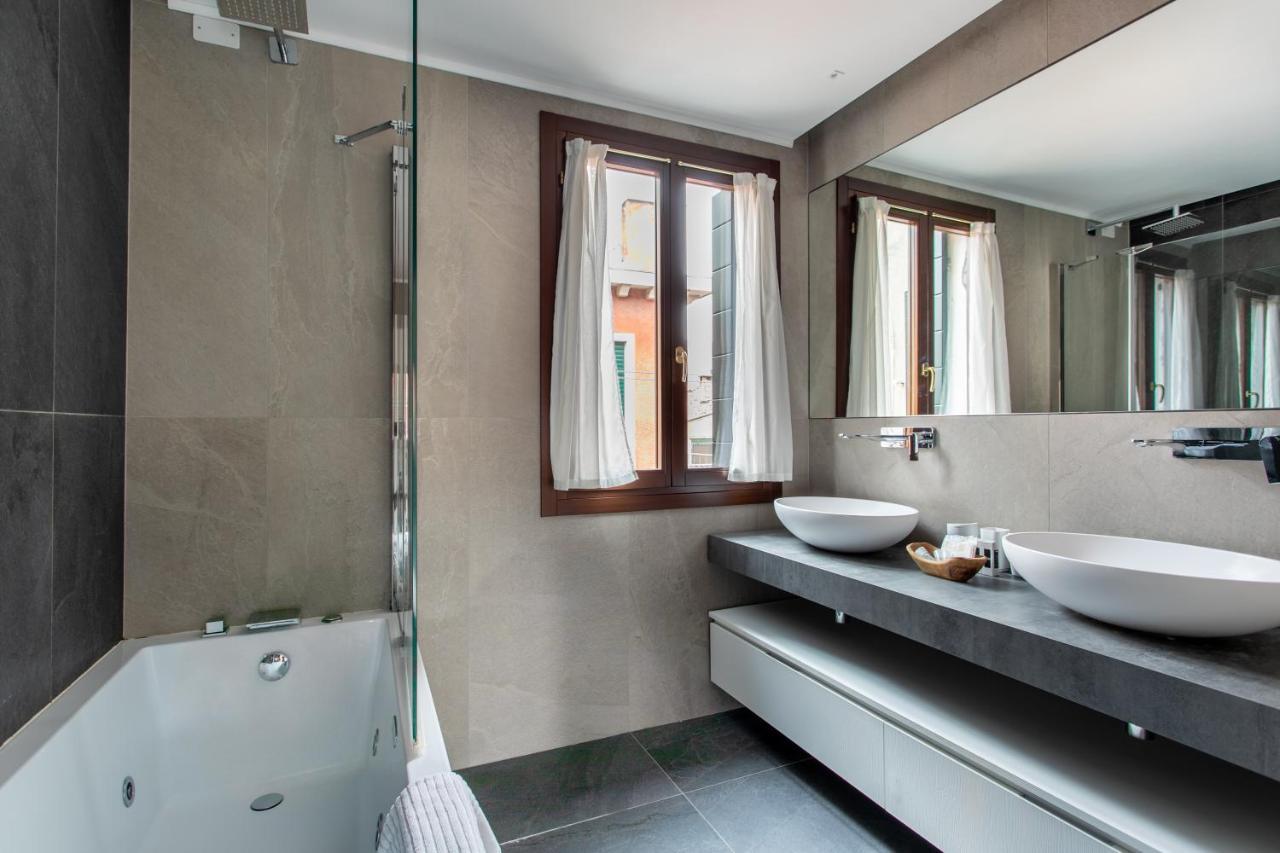 Apartamento Residenza Pomponi Deluxe Venecia Exterior foto