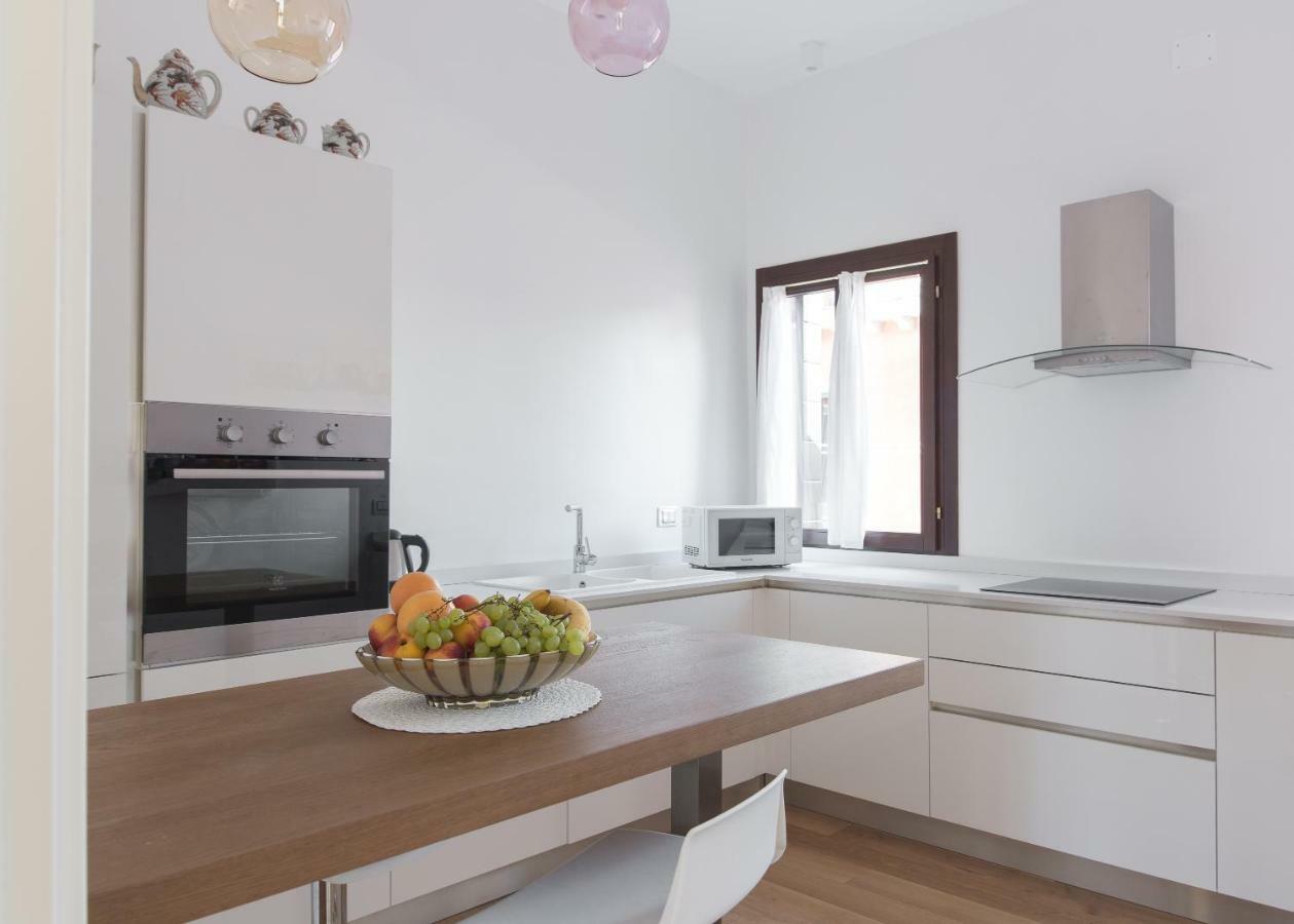 Apartamento Residenza Pomponi Deluxe Venecia Exterior foto